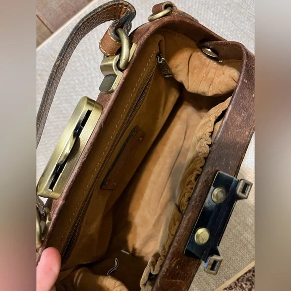 Patricia Nash Floral Tan and Brown Leather Crossbody - Picture 4 of 5